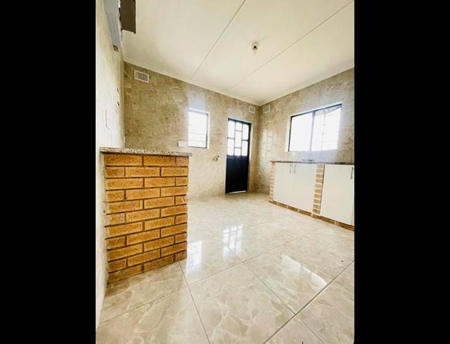 3 BEDROOM HOUSE FOR SALE IN MALVERN